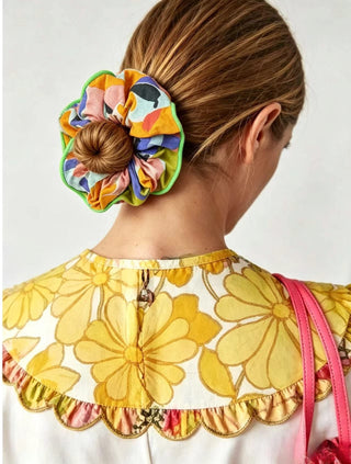 Amiga Scrunchie - CELIA B